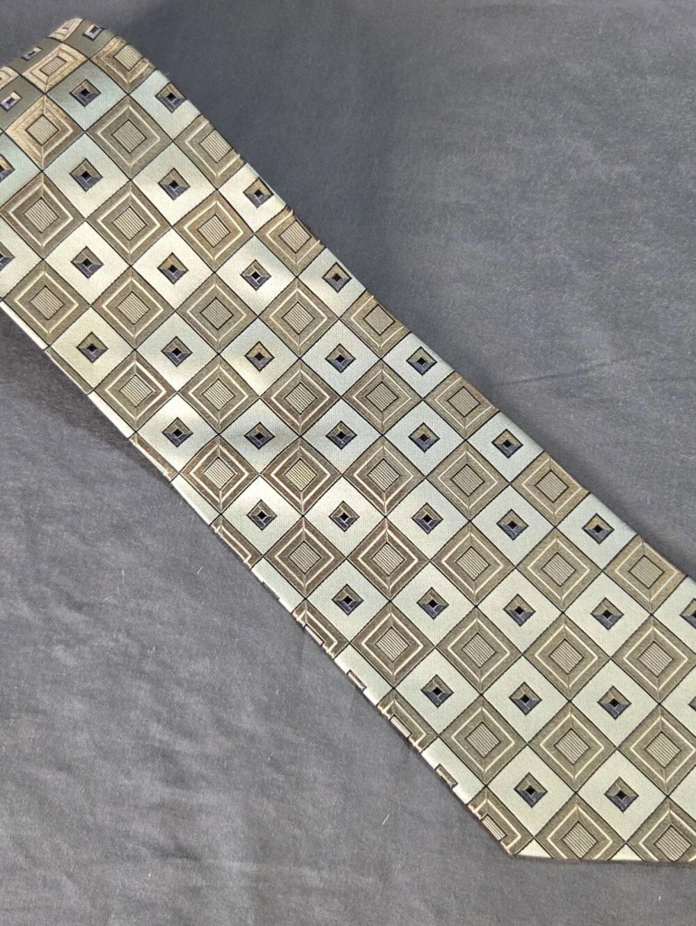 Screenplay by Martin Wong Silk Necktie Mens Geo Square Pattern Gold Tan NWT